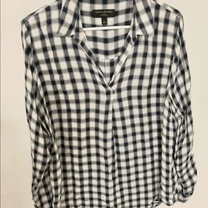 Banana Republic long sleeve shirt Size L